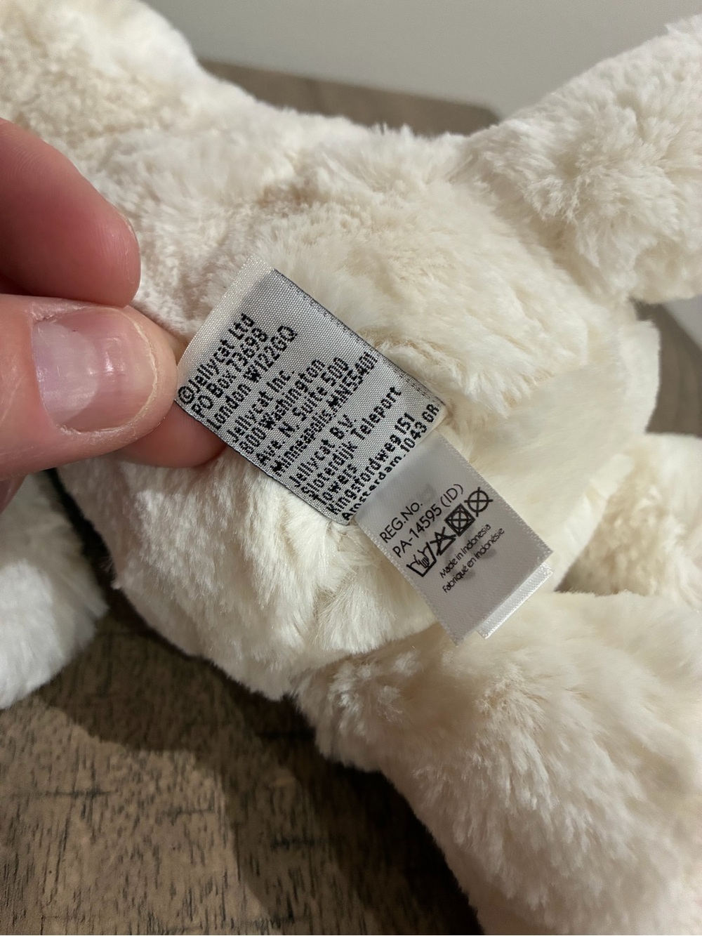 JELLYCAT London Bashful Lamb Medium Plush Animal Toy 12” Retired Lovey EXCELLENT - Picture 6 of 8
